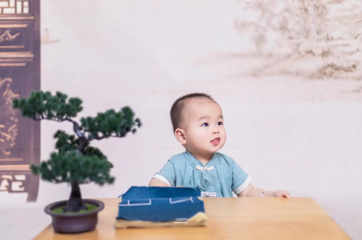 澄迈宝宝几岁会走路 澄迈宝宝几岁会走路